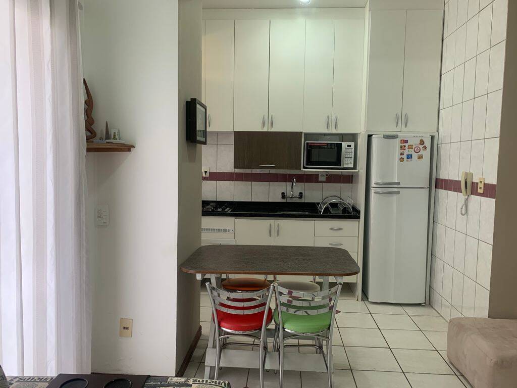 Apartamento à venda com 1 quarto, 65m² - Foto 8