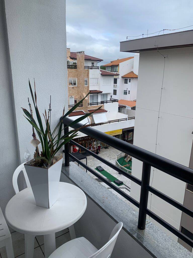 Apartamento à venda com 1 quarto, 65m² - Foto 3