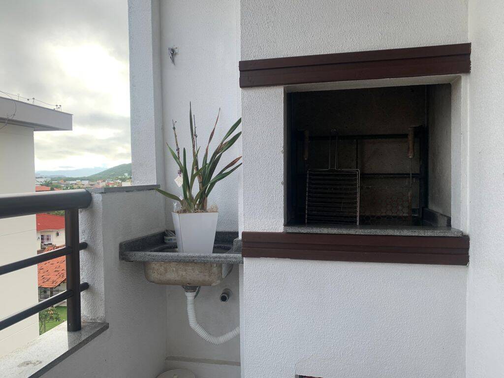 Apartamento à venda com 1 quarto, 65m² - Foto 4